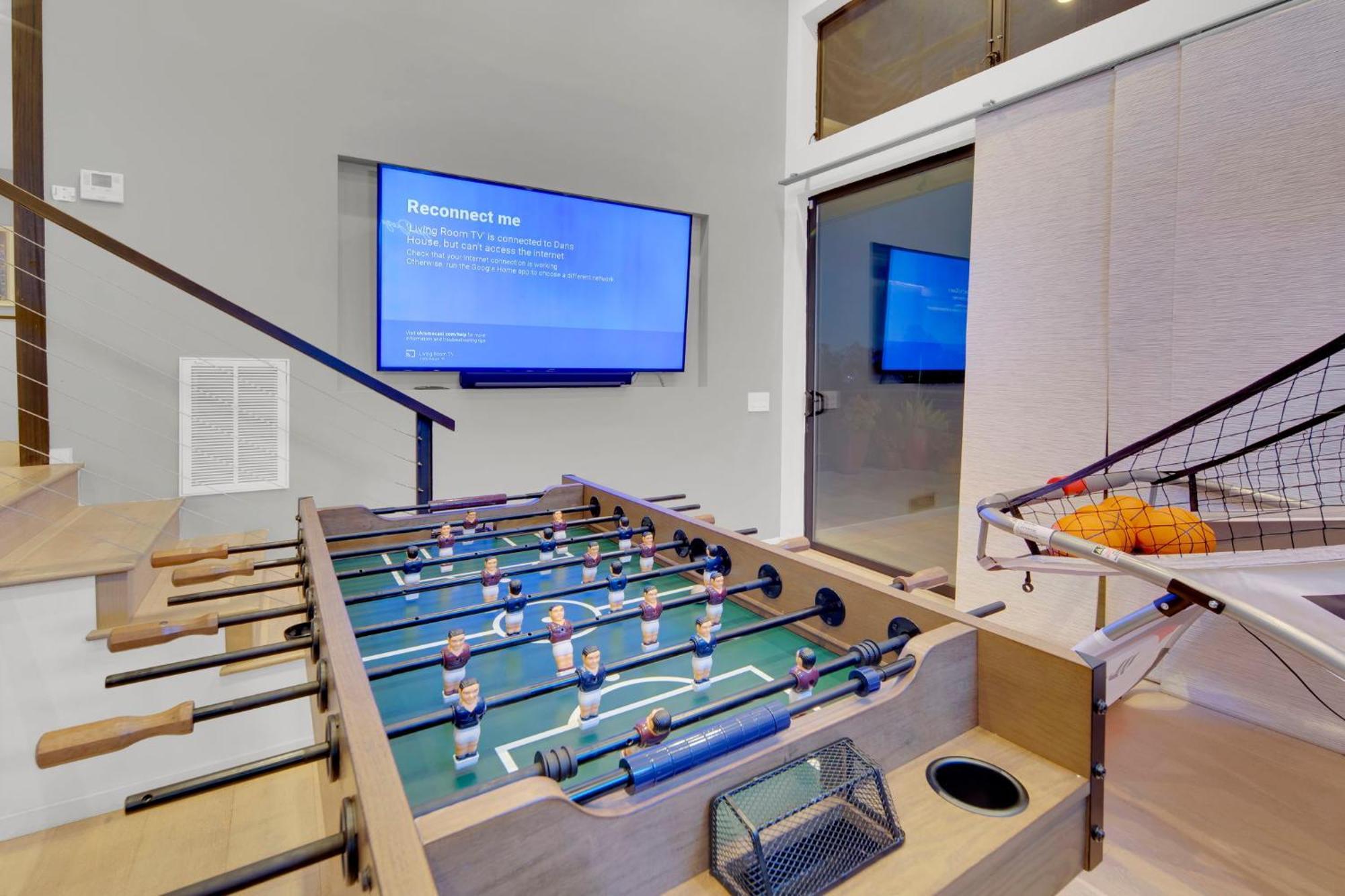 New! Luxury 5br, W/arcade, Sauna, Views, Fire Pit! * San Diego