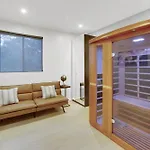 New! Luxury 5Br, W/Arcade, Sauna, Views, Fire Pit!